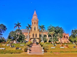 Students Raise Concerns as GCU Lahore Raises Repeat Course Fees